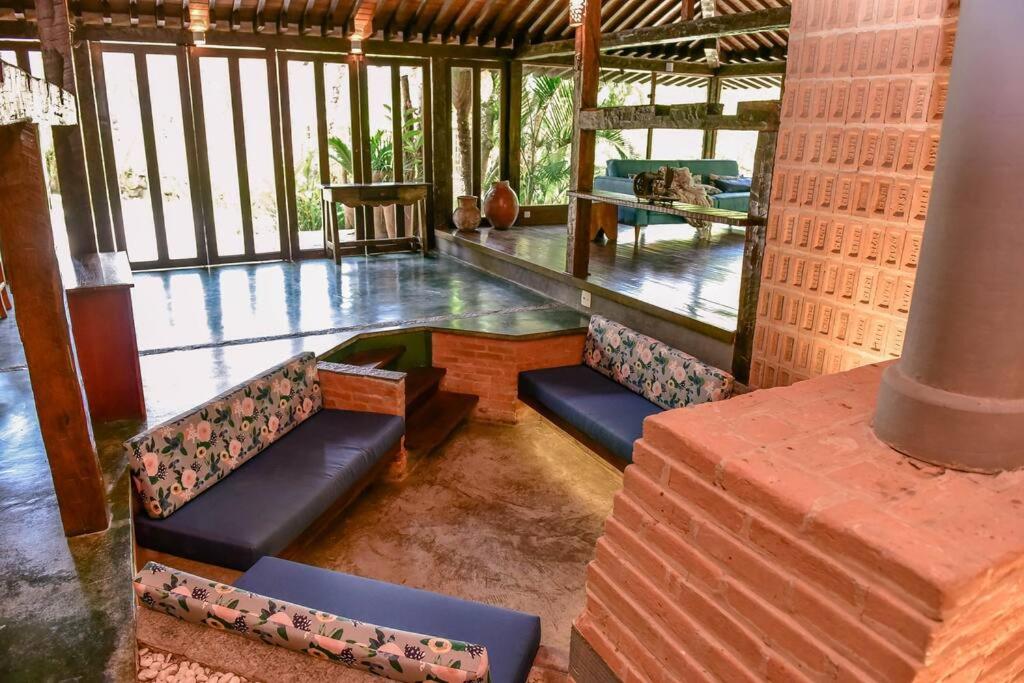 Casa Praia da Feiticeira Condomínio Fechado