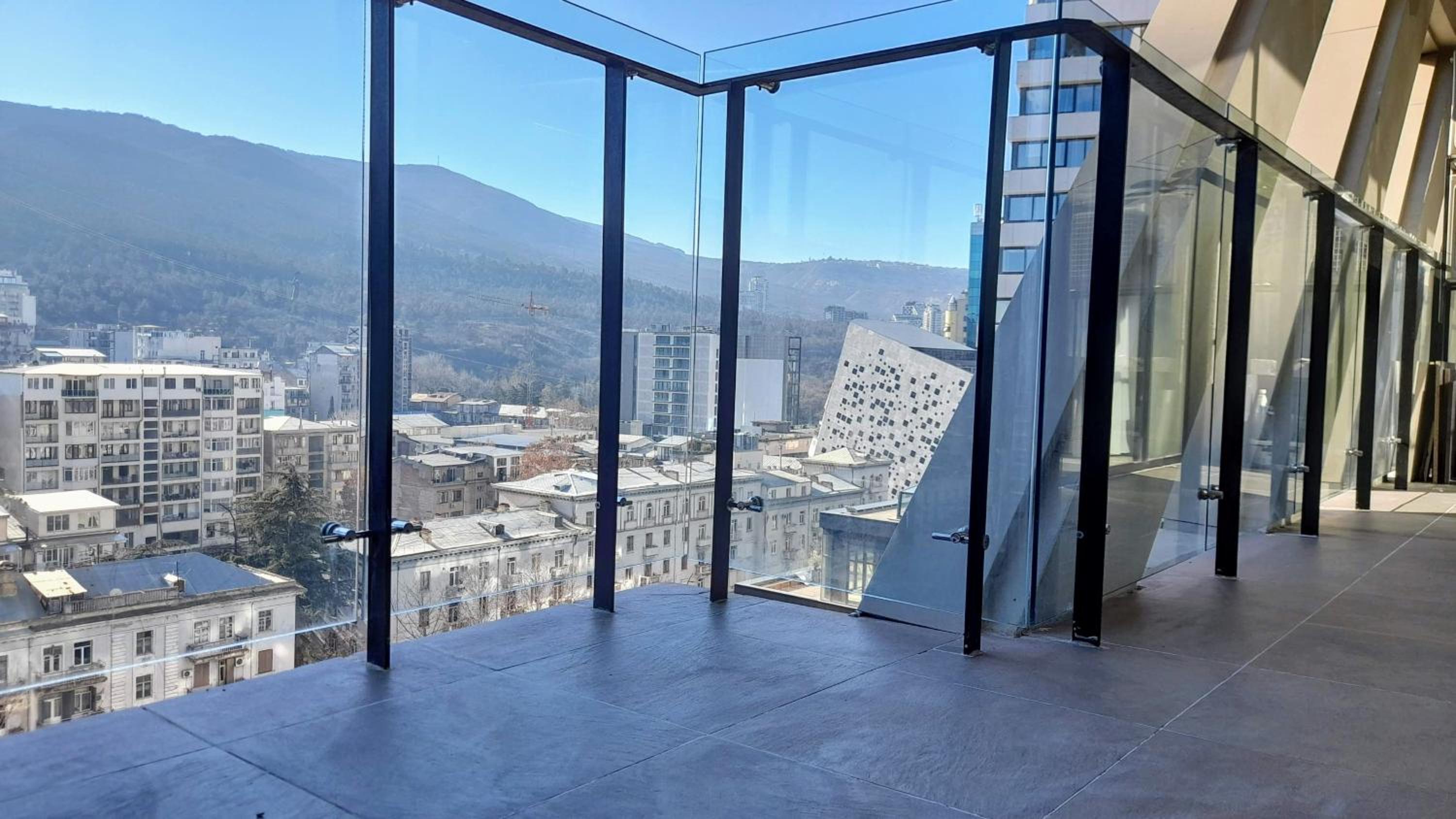 Smartest Home and Location in Tbilisi Vake view 4