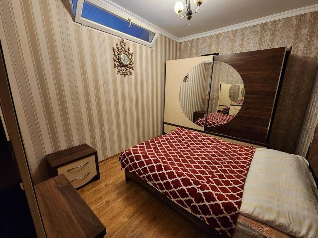 Apartment on David Aghmashenebeli Avenue
