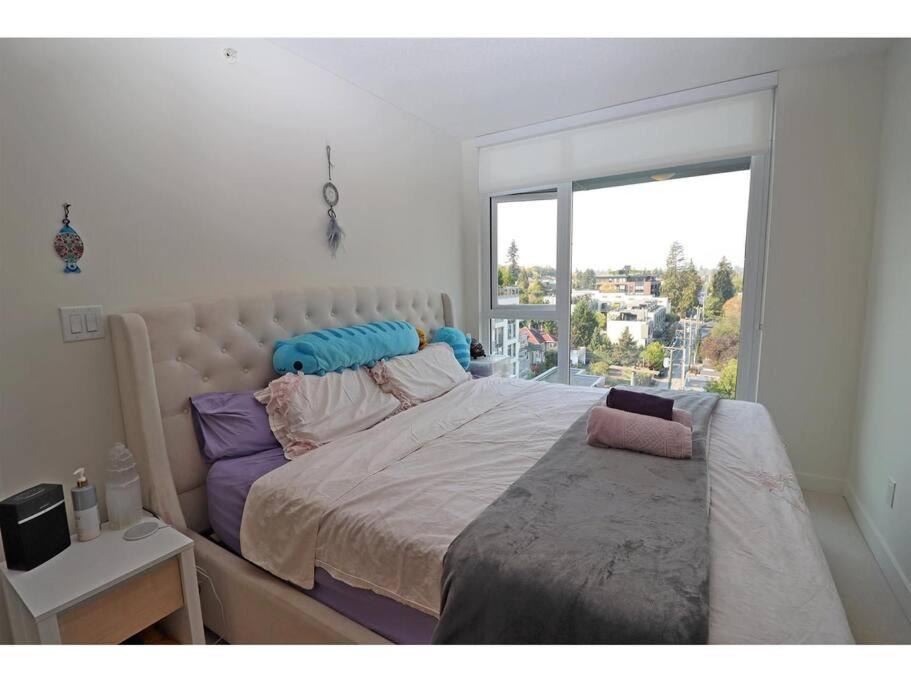Cambie&Elizabeth Park 2BDR/Parki