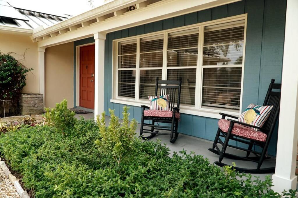 West Palm Beach Vacations - Jupiter Waterfront Cottage w/ Pool - Property Image 5