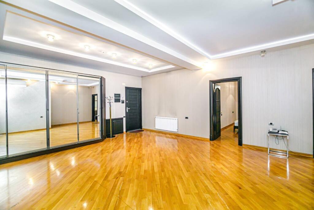 Baku Apartment PRMD 85