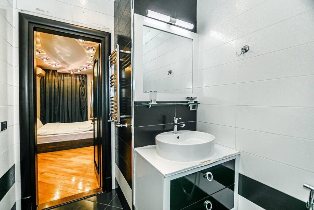 Baku Apartment PRMD 85