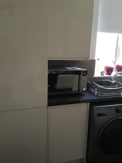 Spacious 2 Bed Elstree Borehamwood Hertfordshire