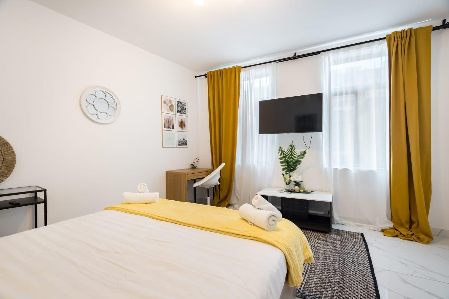 hotel room