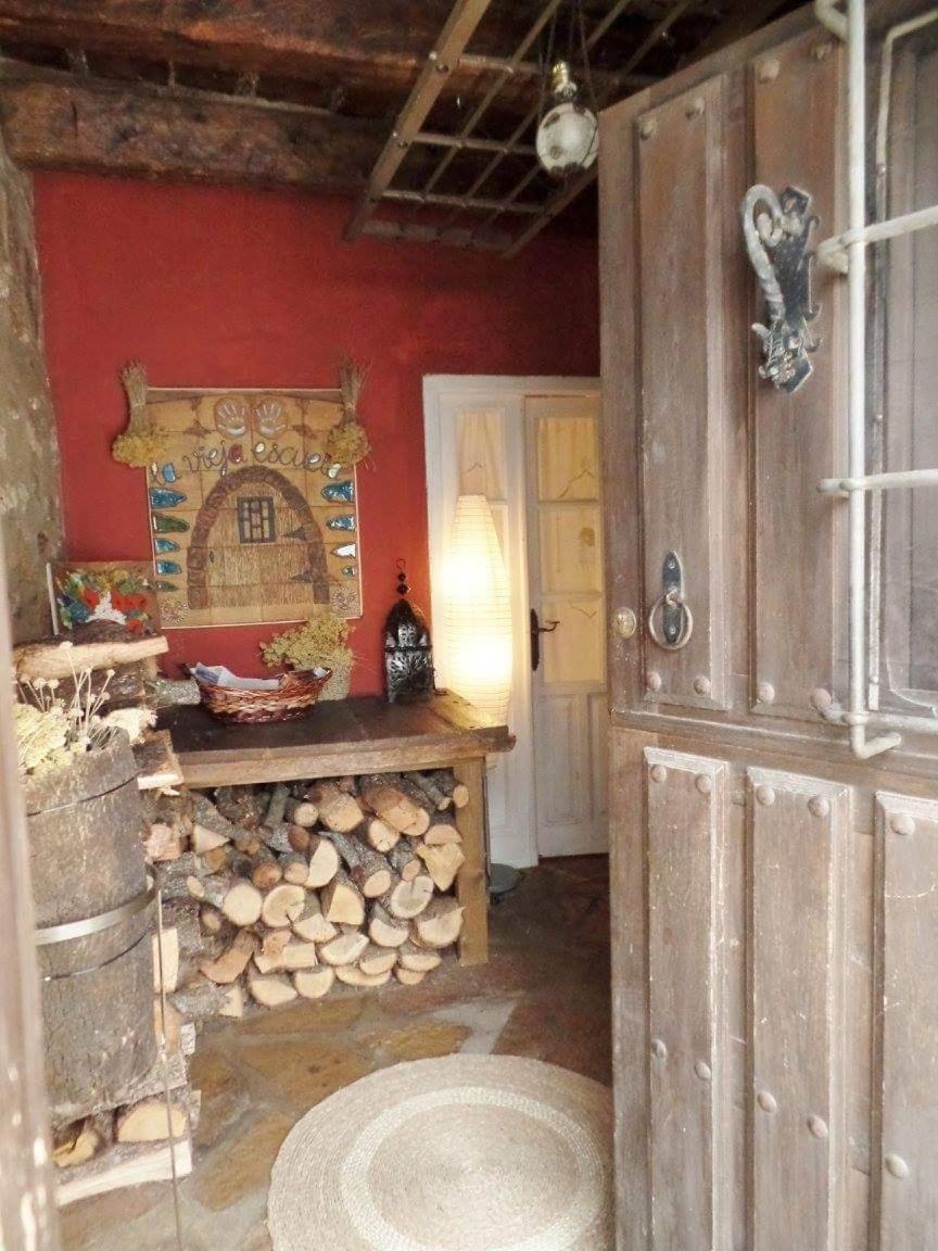 La Vieja Escuela
