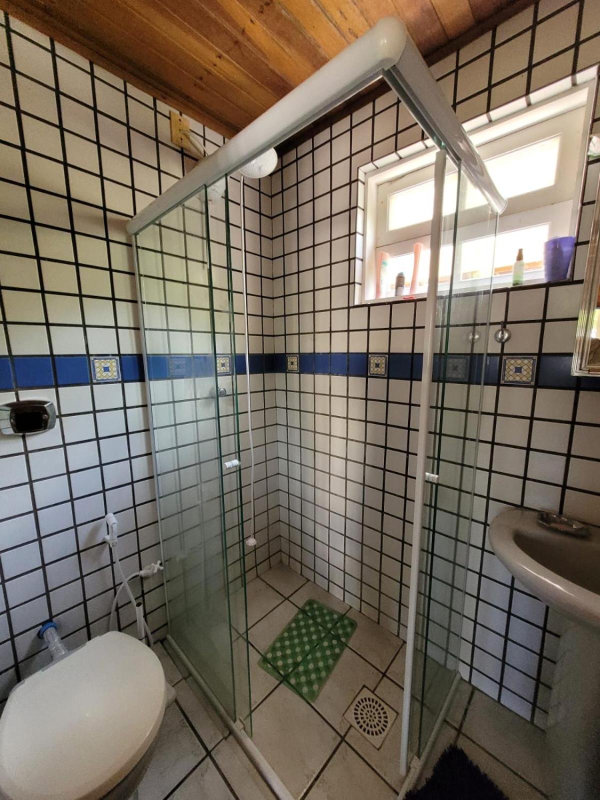 Casa com piscina ingleses 0161