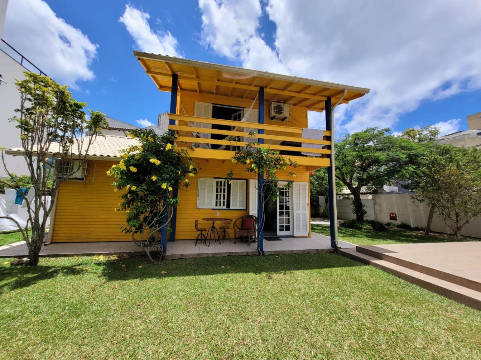 Casa com piscina ingleses 0161