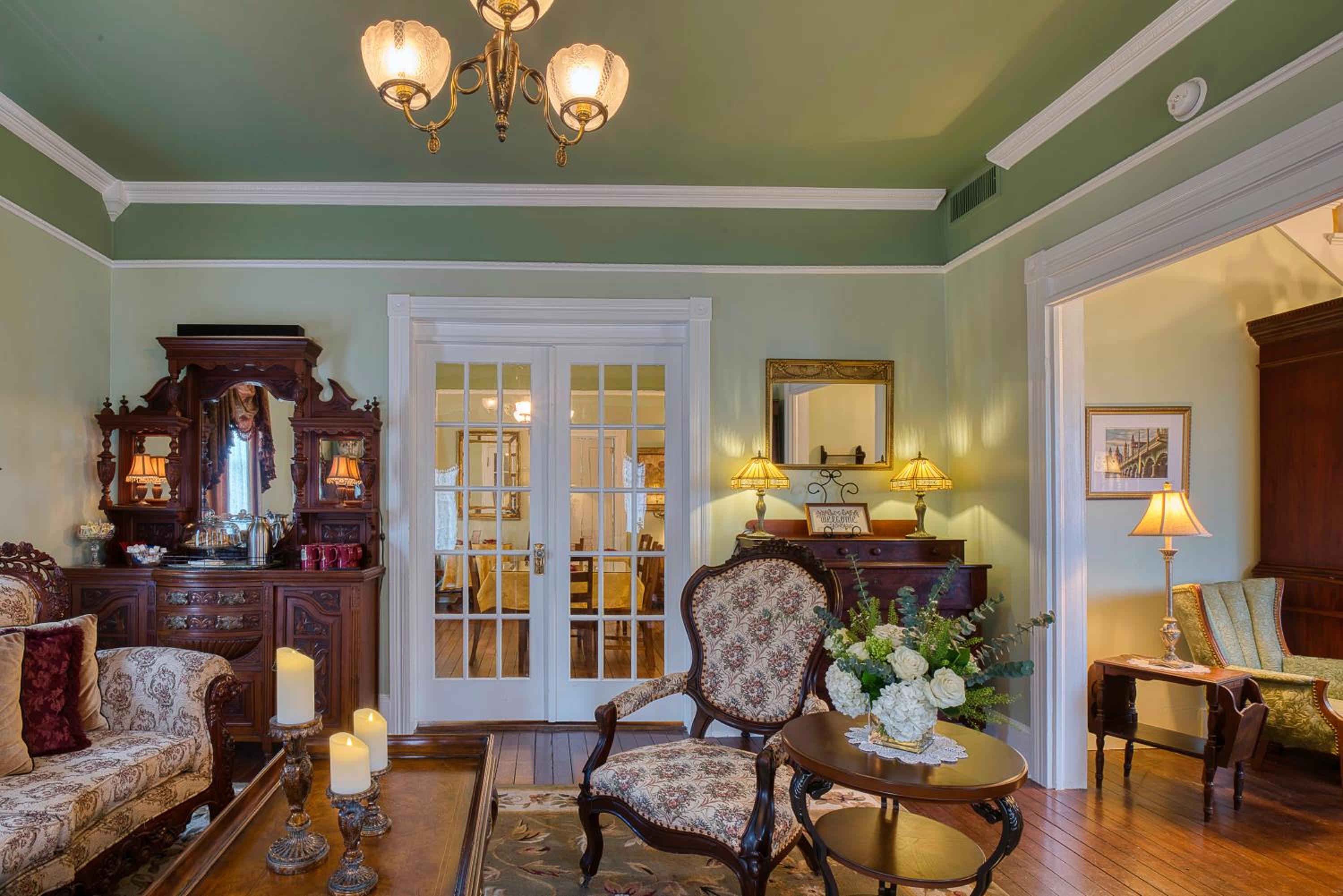 Victorian House Bed and Breakfast