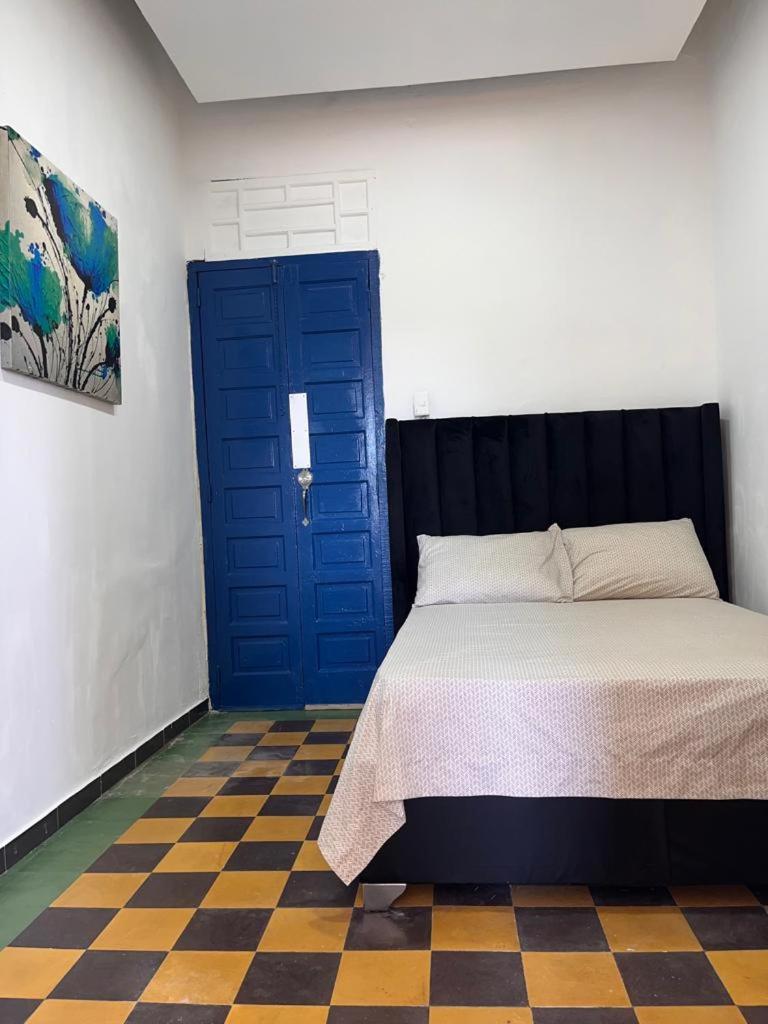 APARTAMENTO ZONA COLONIAL R view 2