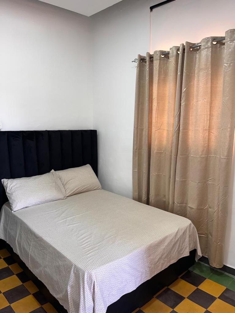 APARTAMENTO ZONA COLONIAL R view 3