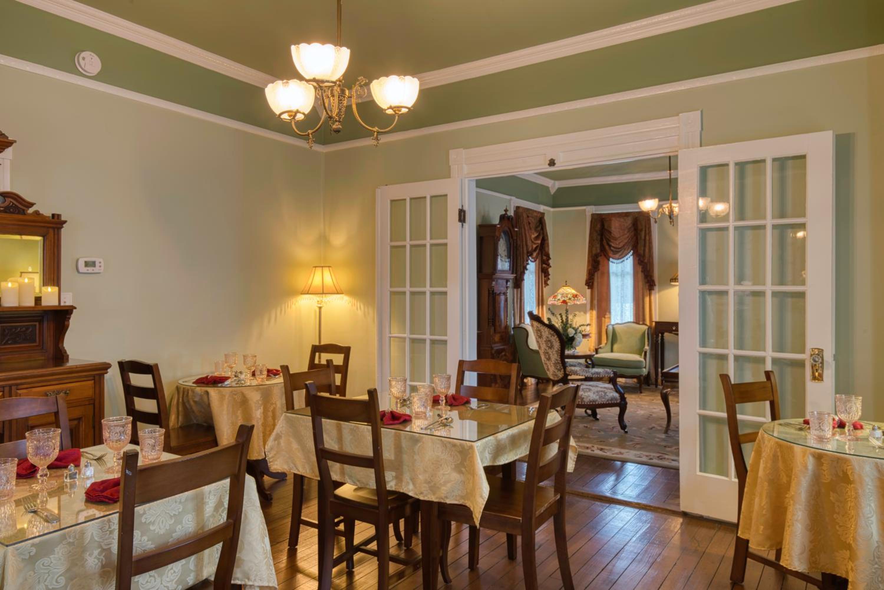 Victorian House Bed and Breakfast