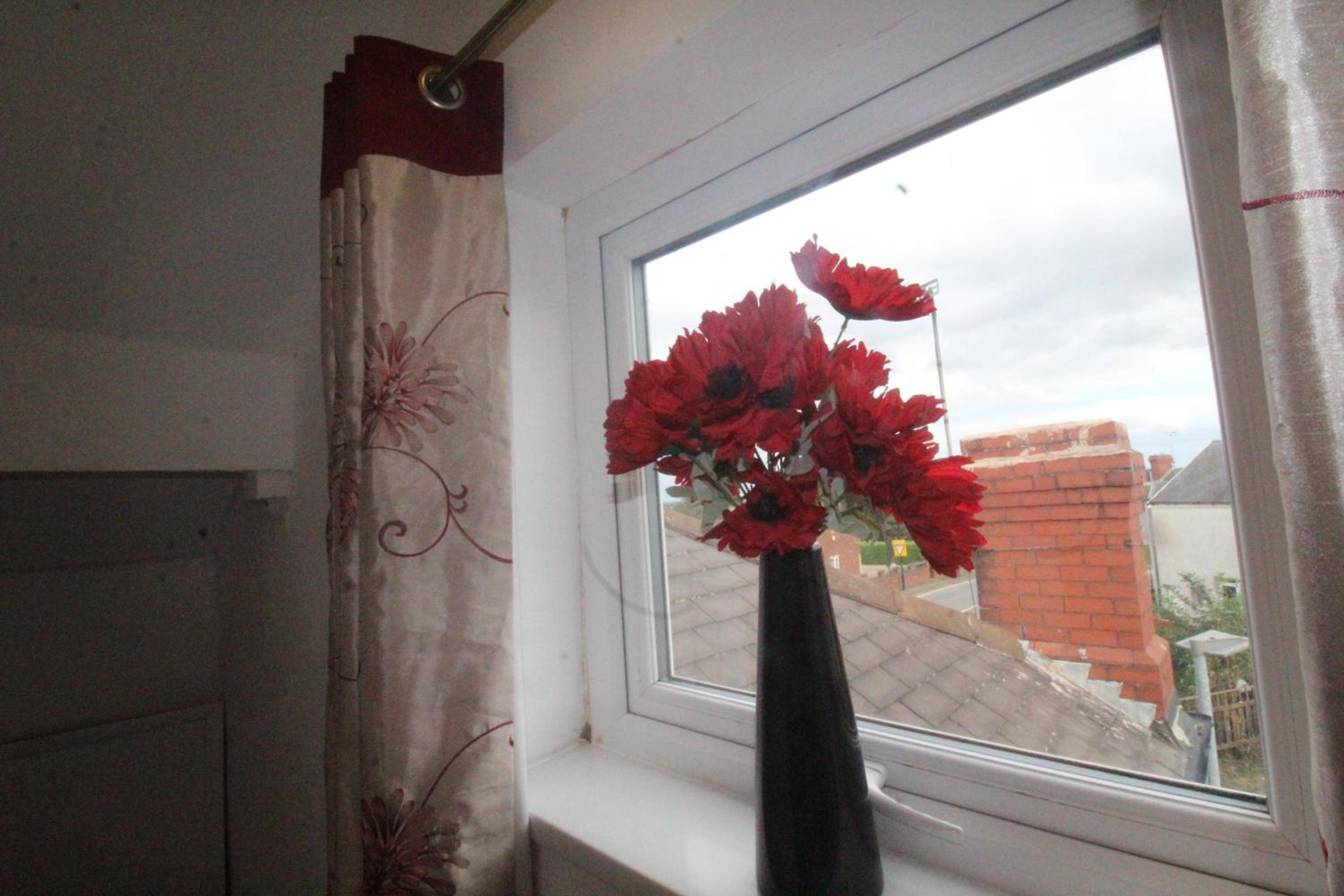 Photo 32