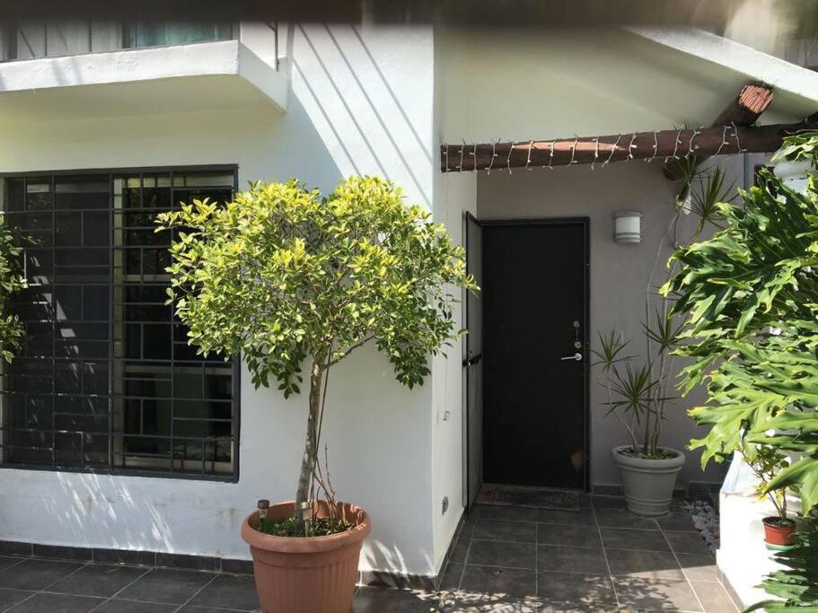 Beautiful Home by the Beach - 3Bedrooms, 2.5Baths
