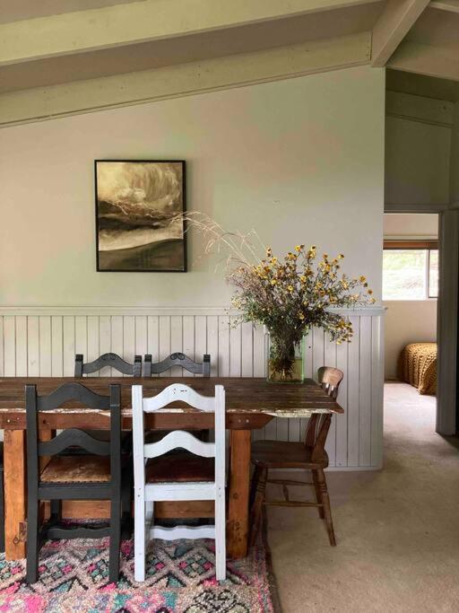 The Cloud House Hampton - Rustic Alpine Retreat