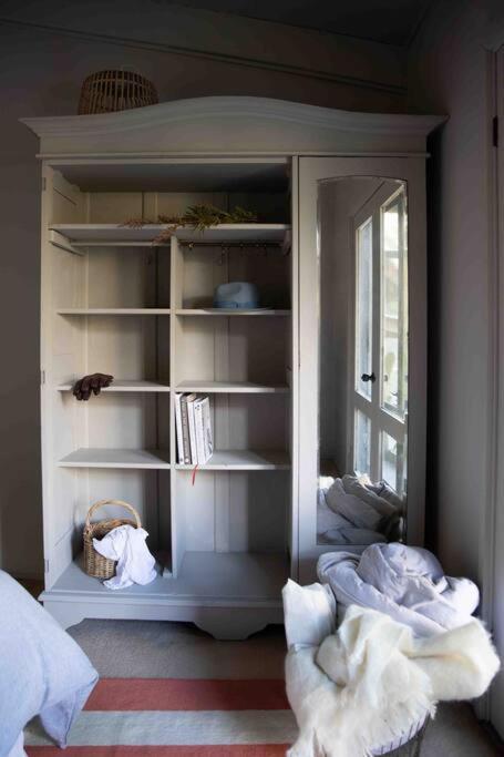 The Cloud House Hampton - Rustic Alpine Retreat