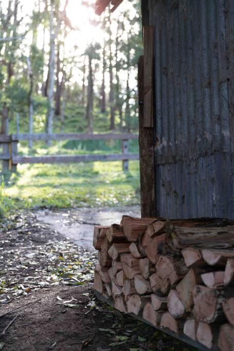 The Cloud House Hampton - Rustic Alpine Retreat