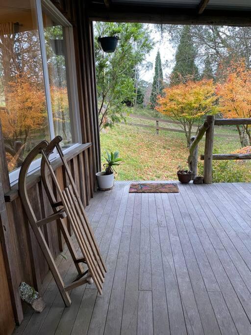 The Cloud House Hampton - Rustic Alpine Retreat