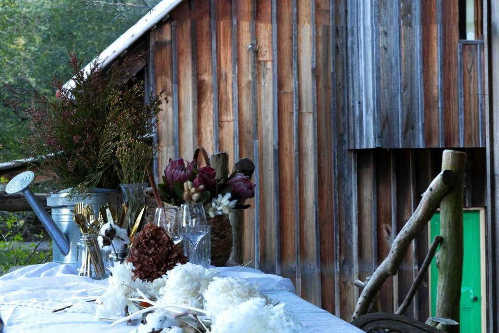 The Cloud House Hampton - Rustic Alpine Retreat