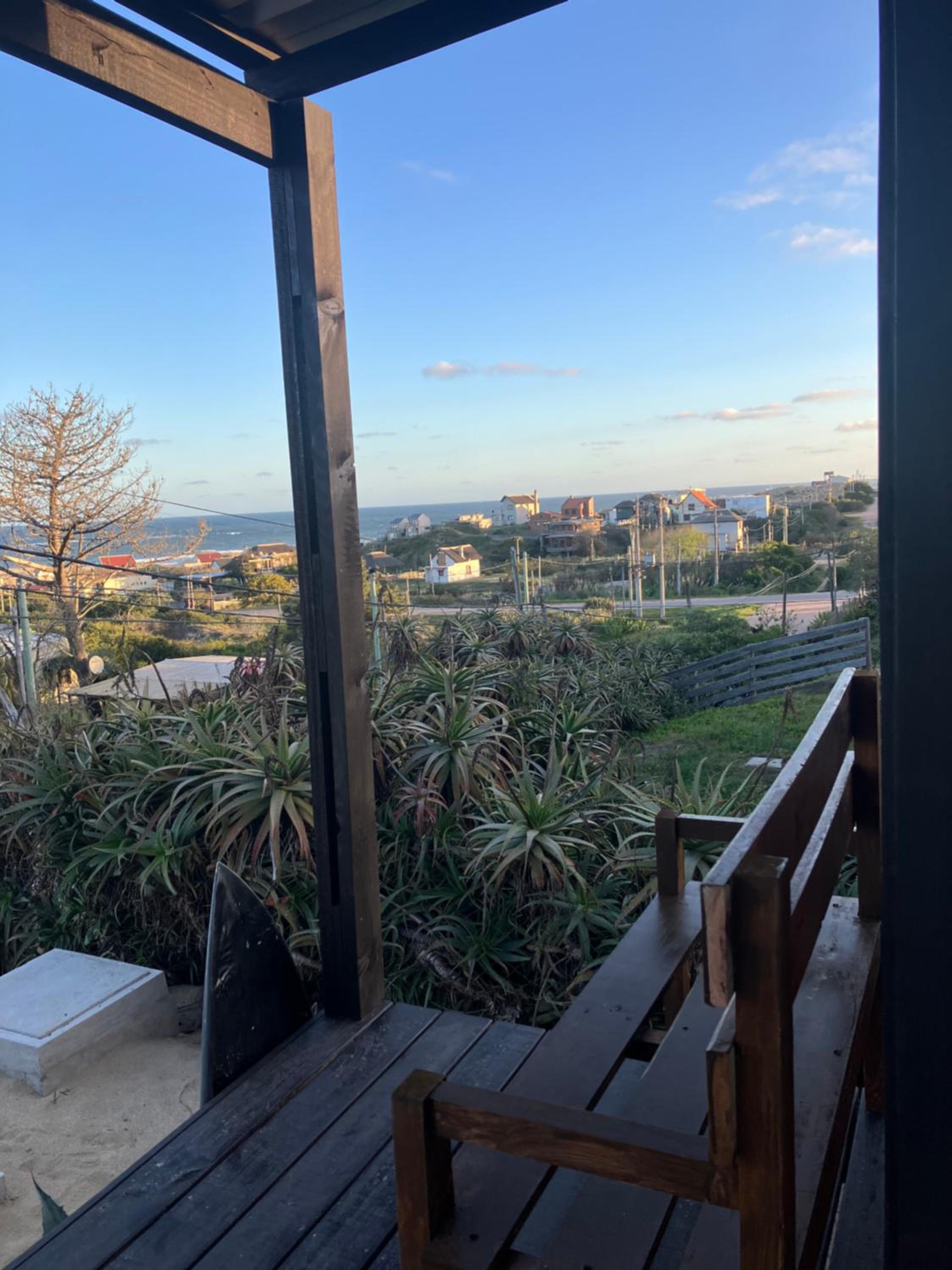 El banzai view 3