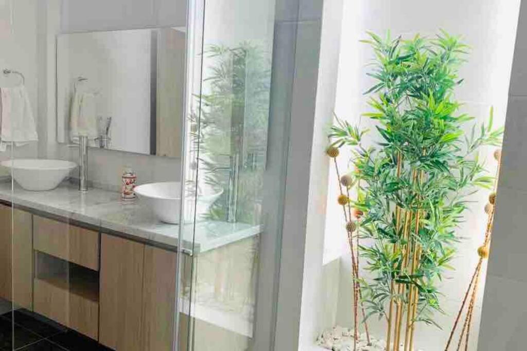 Casa vacacional con piscina privada en Girardot - Casa Tierra Linda