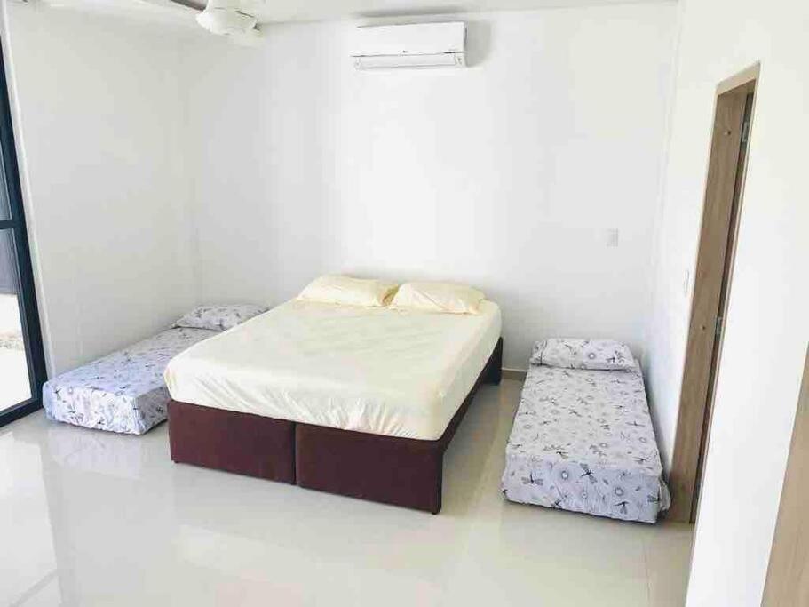 Casa vacacional con piscina privada en Girardot - Casa Tierra Linda