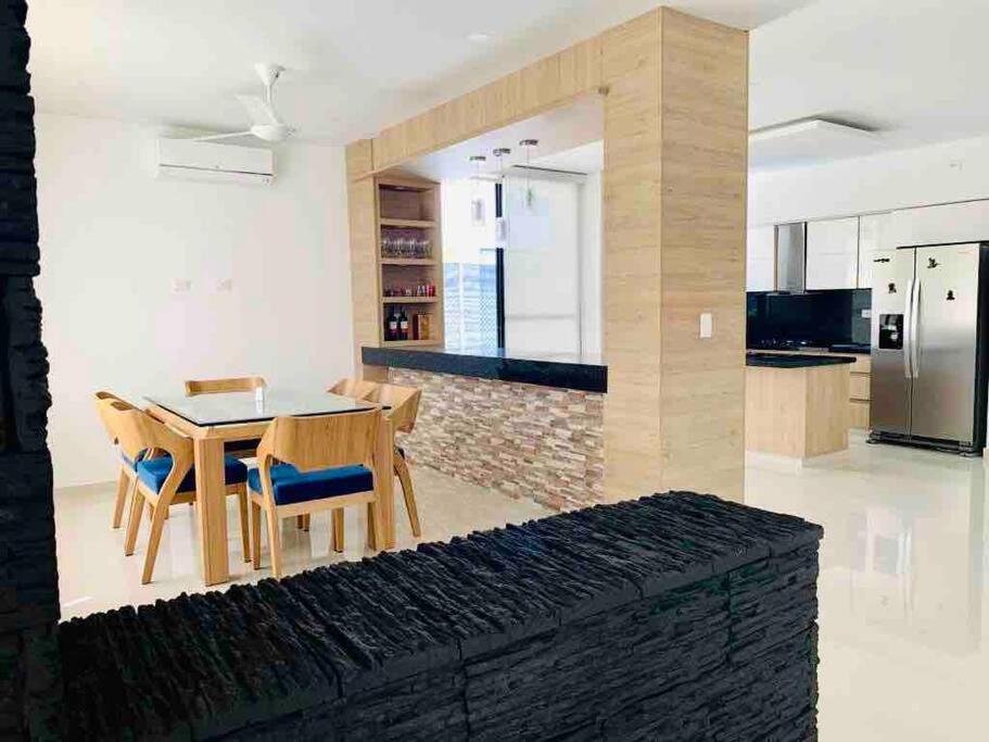 Casa vacacional con piscina privada en Girardot - Casa Tierra Linda