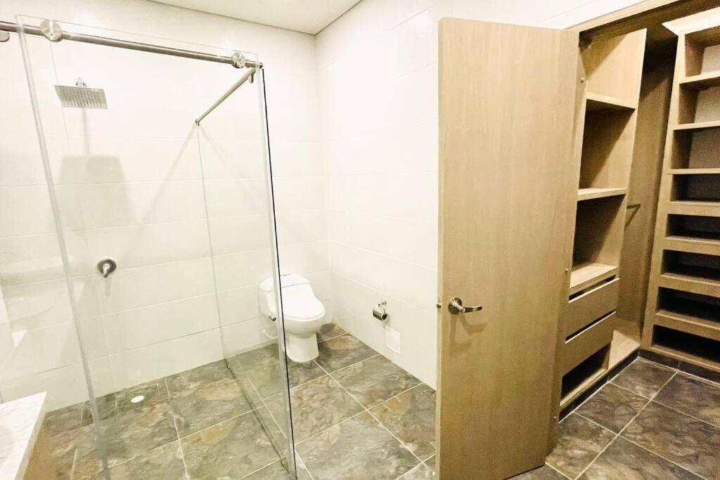 Casa vacacional con piscina privada en Girardot - Casa Tierra Linda