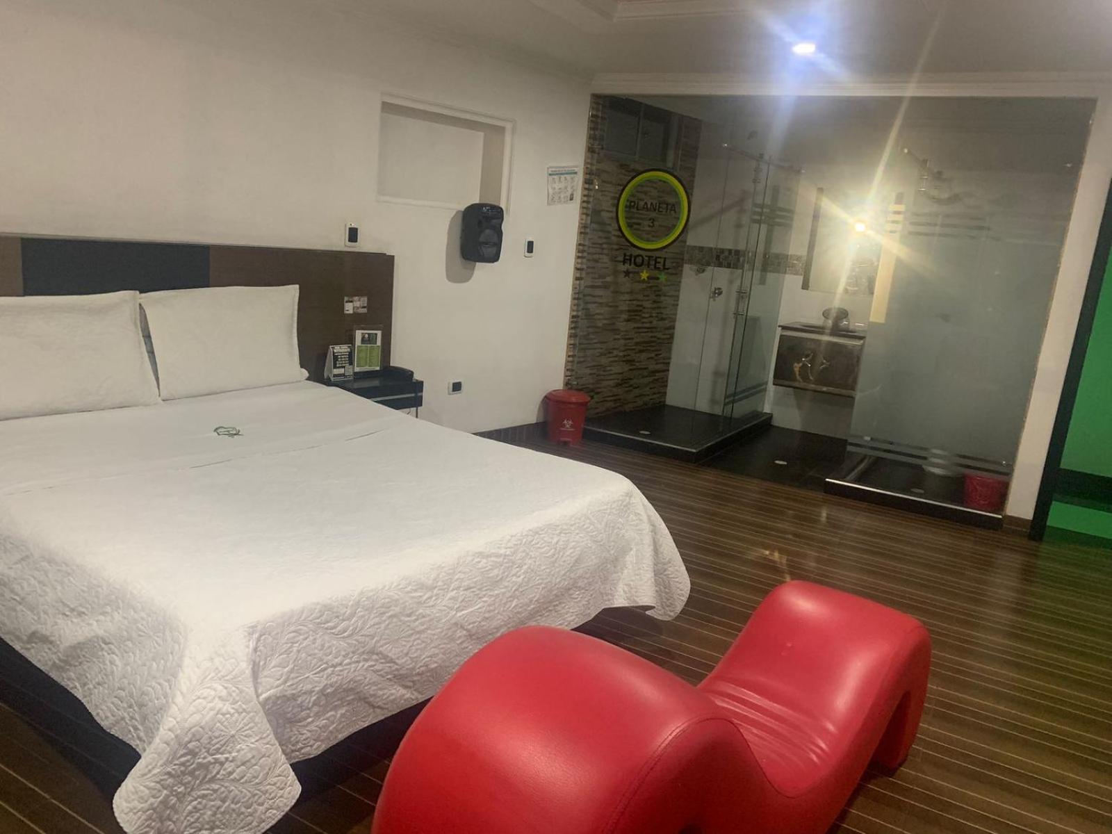 Hotel Planeta 3