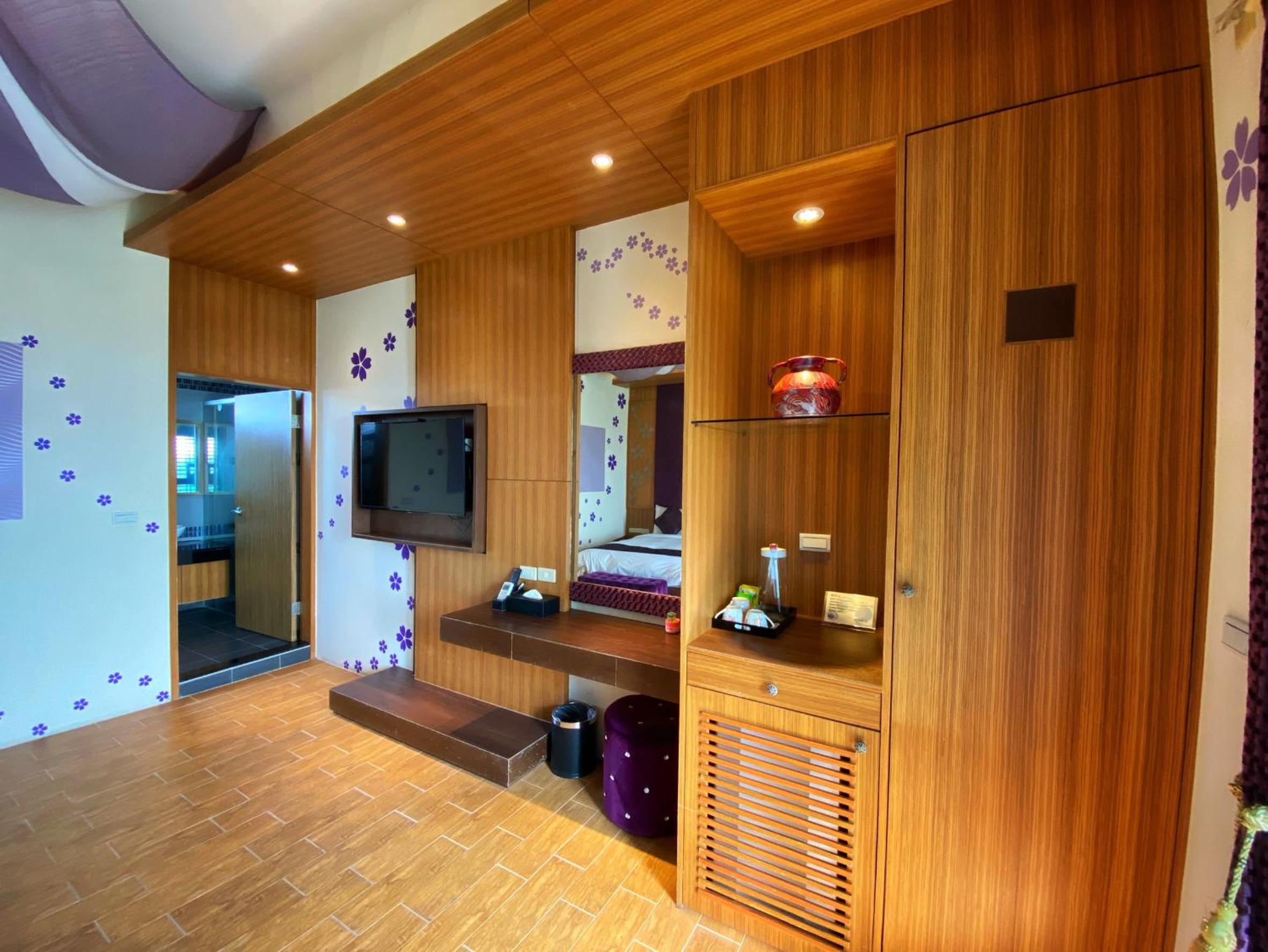 The Domed Tile B&B