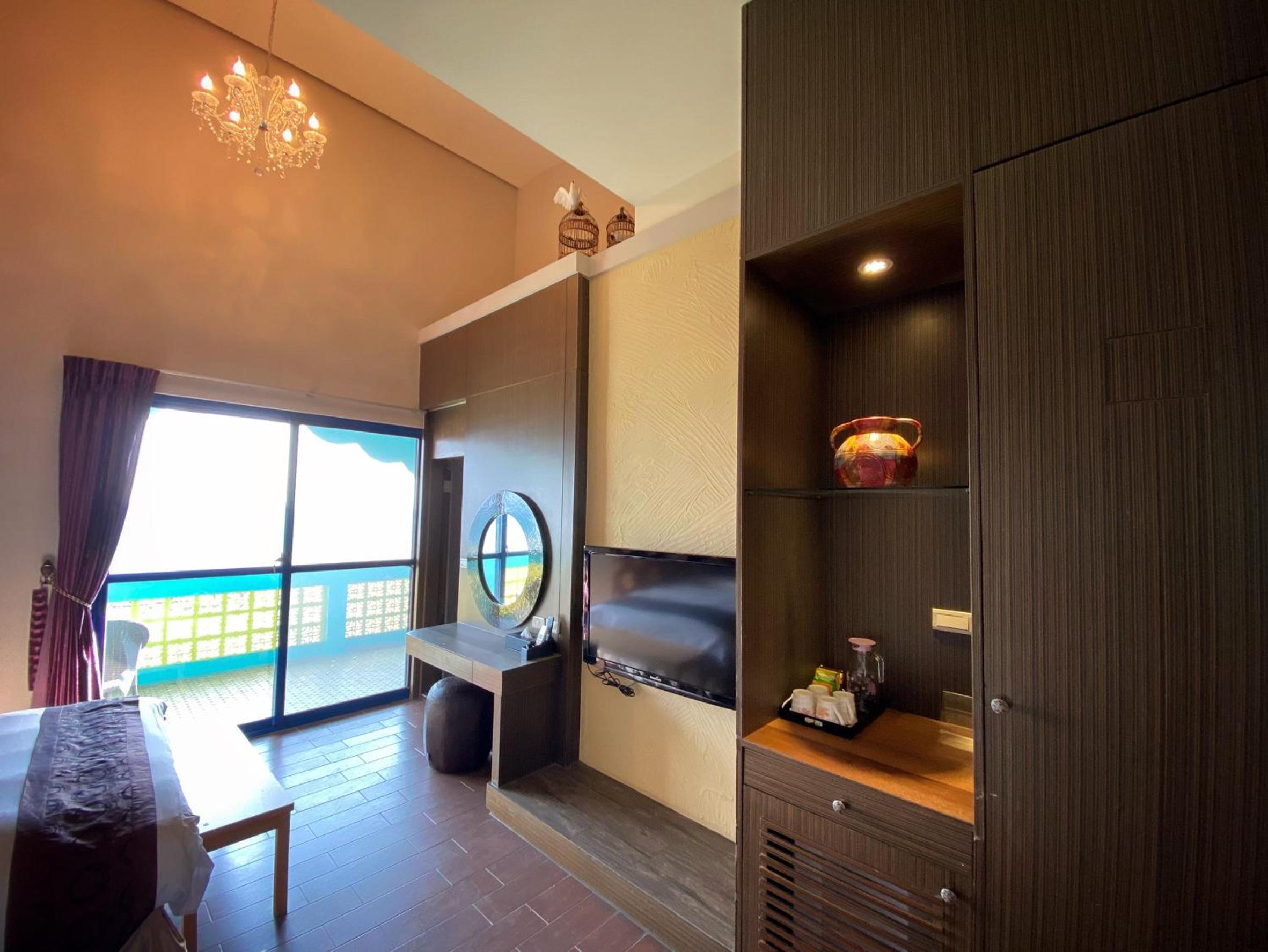 The Domed Tile B&B