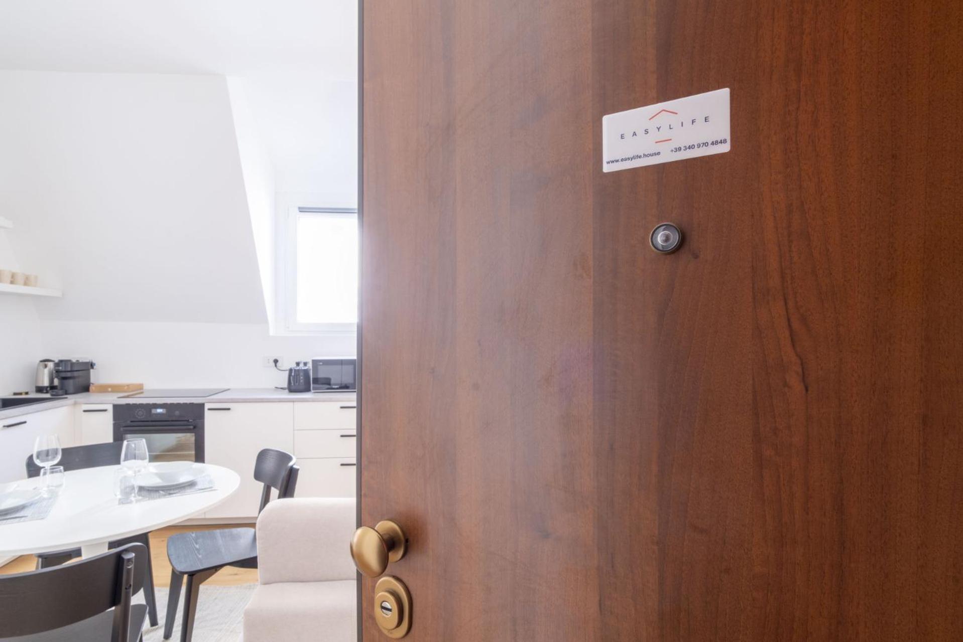 Easylife - Milano - Chieti 5 - Arco della pace