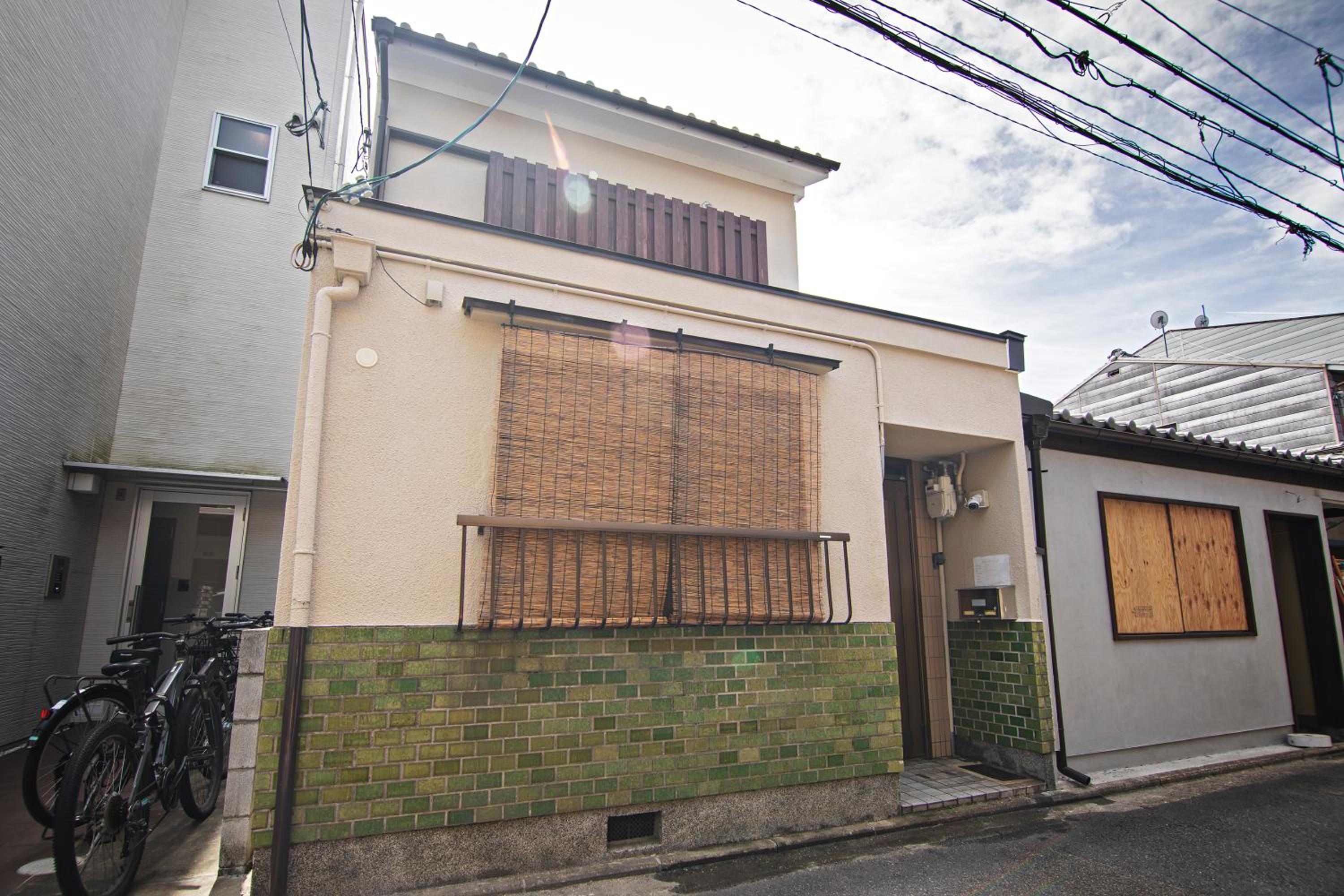 -九条竹海- 和風丸々貸切一軒家 ベッドルーム3つ トイレ2つ 最大8人宿泊可 十条駅徒歩で5分