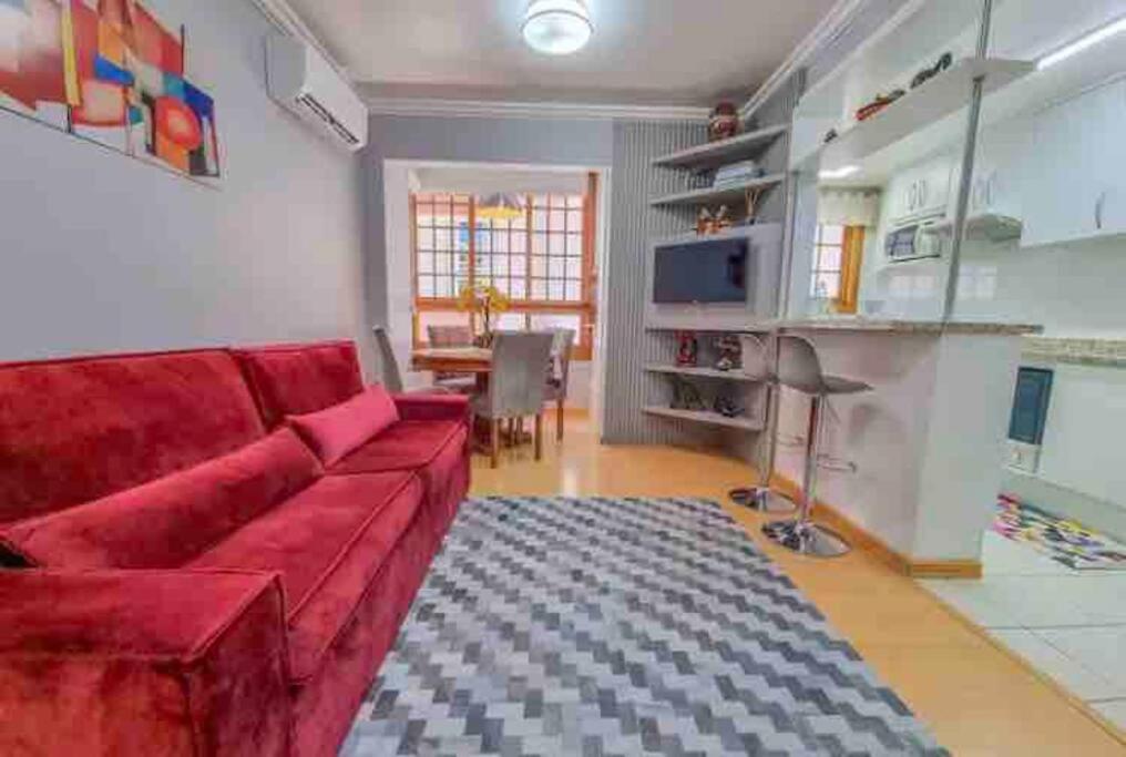 Apê 2 quartos à 20m da Rua Coberta de Gramado