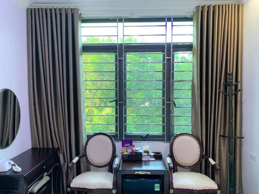 Hoàng gia Hotel - Đông Trù HN - by BAY LUXURY