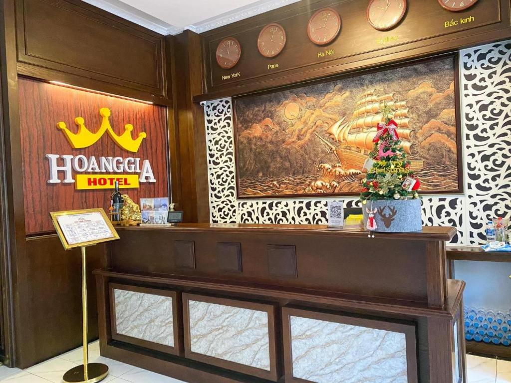 Hoàng gia Hotel - Đông Trù HN - by BAY LUXURY