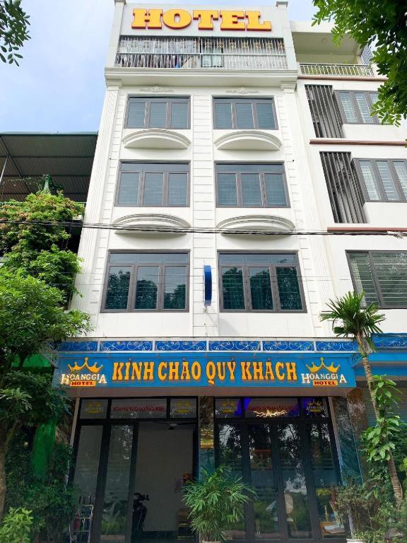 Hoàng gia Hotel - Đông Trù HN - by BAY LUXURY