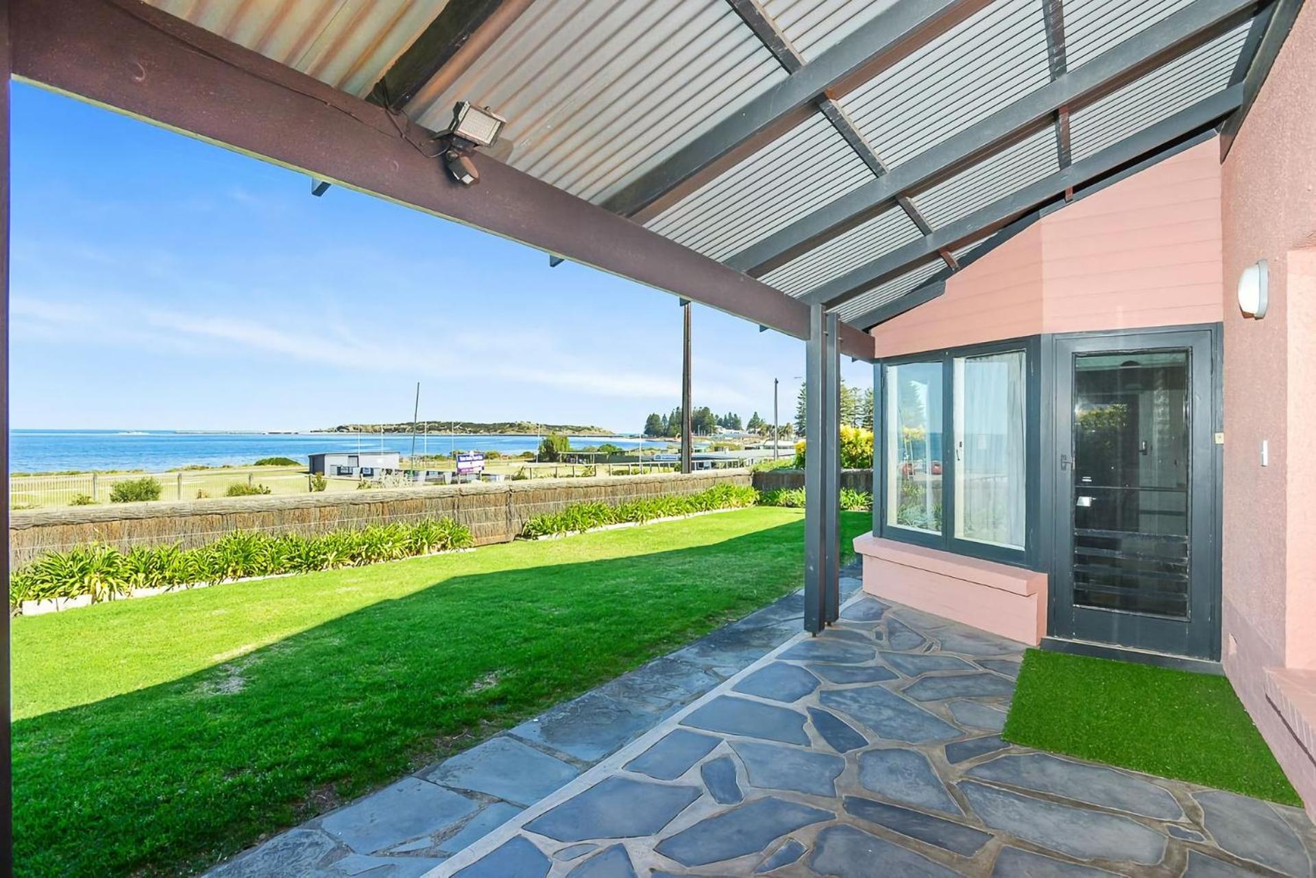 1920 s Victor Harbor Beach House