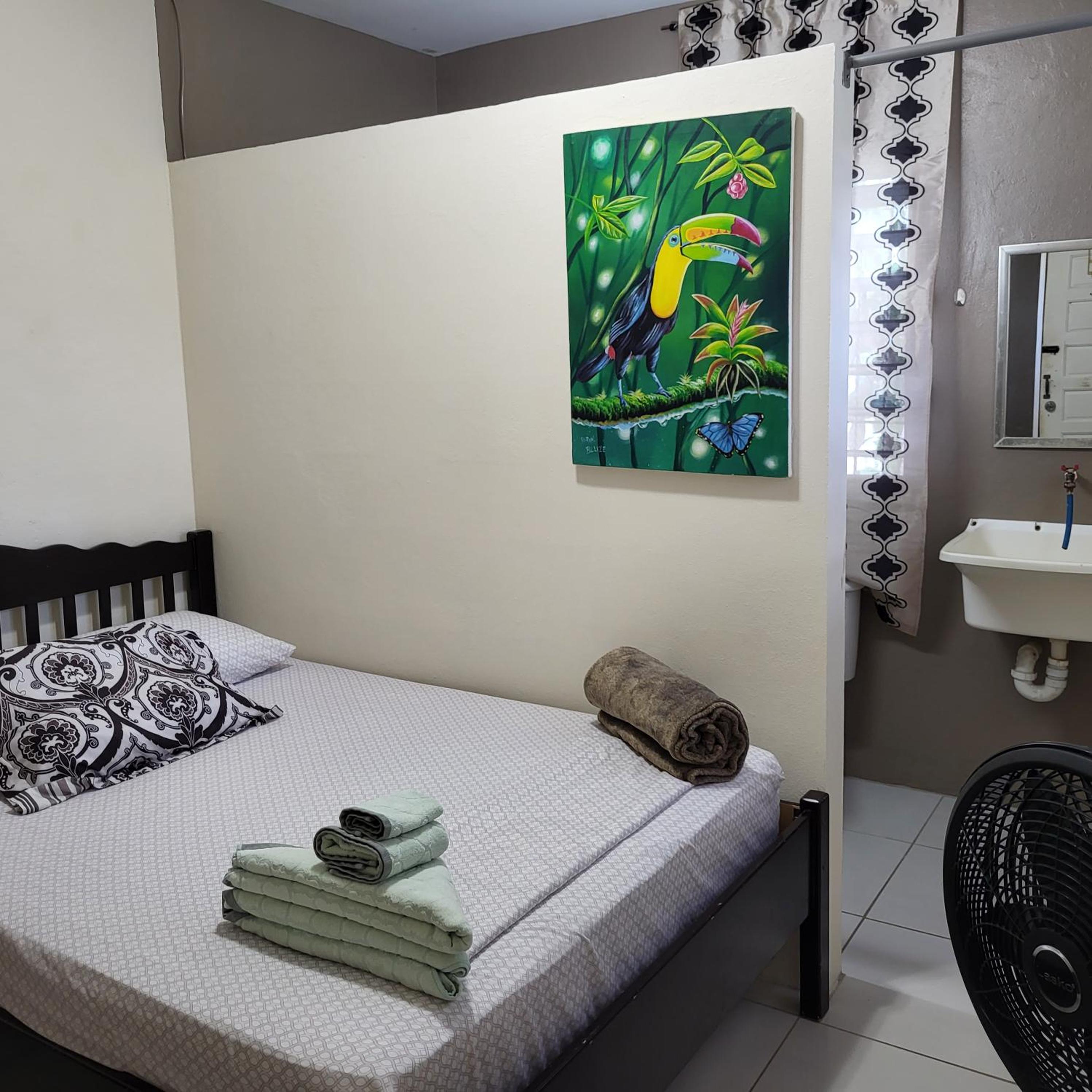 Hacienda Tropical Guest House