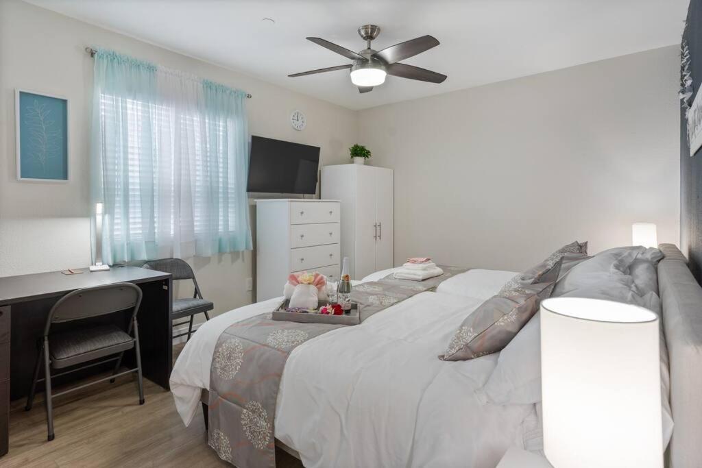 LA Home - FIFA Soccer, NBA Games, Universal Studios