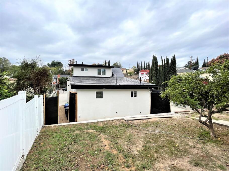 LA Home - FIFA Soccer, NBA Games, Universal Studios