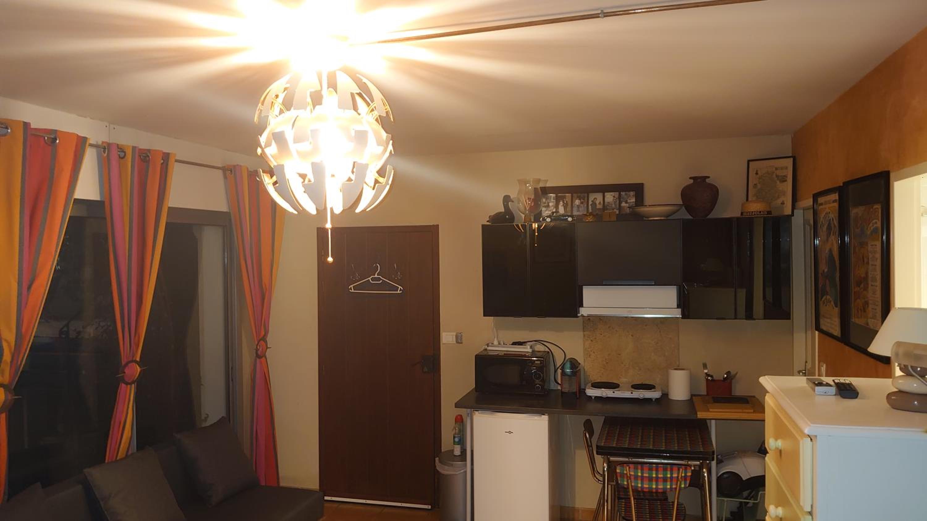 Photo 19