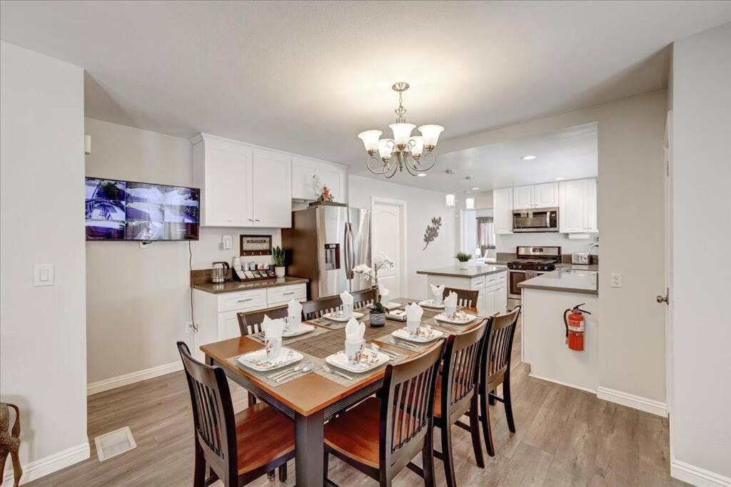 Family/Pet friendly home-Redlands-CA view 5