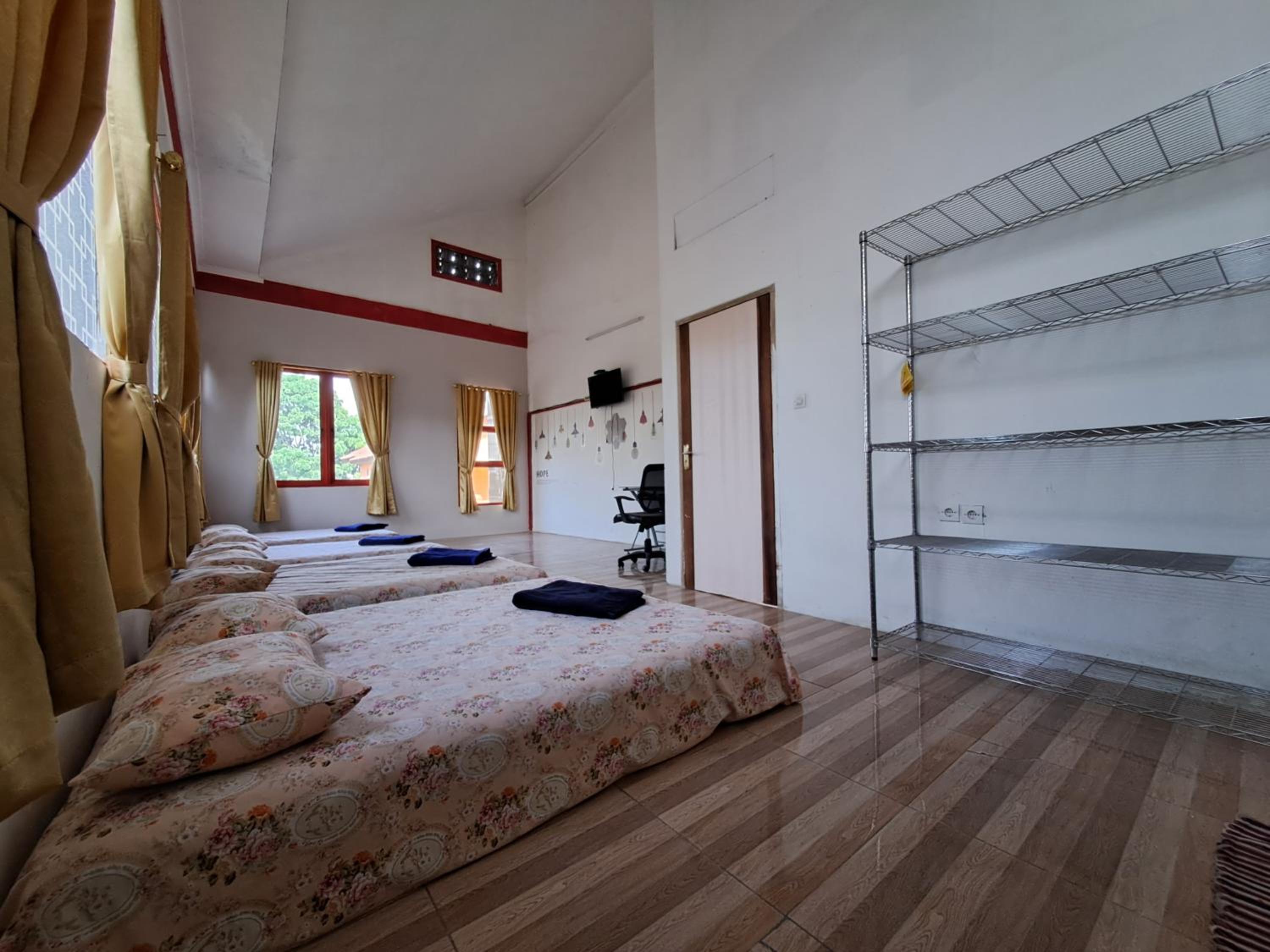 Homestay Setiabudi view 5