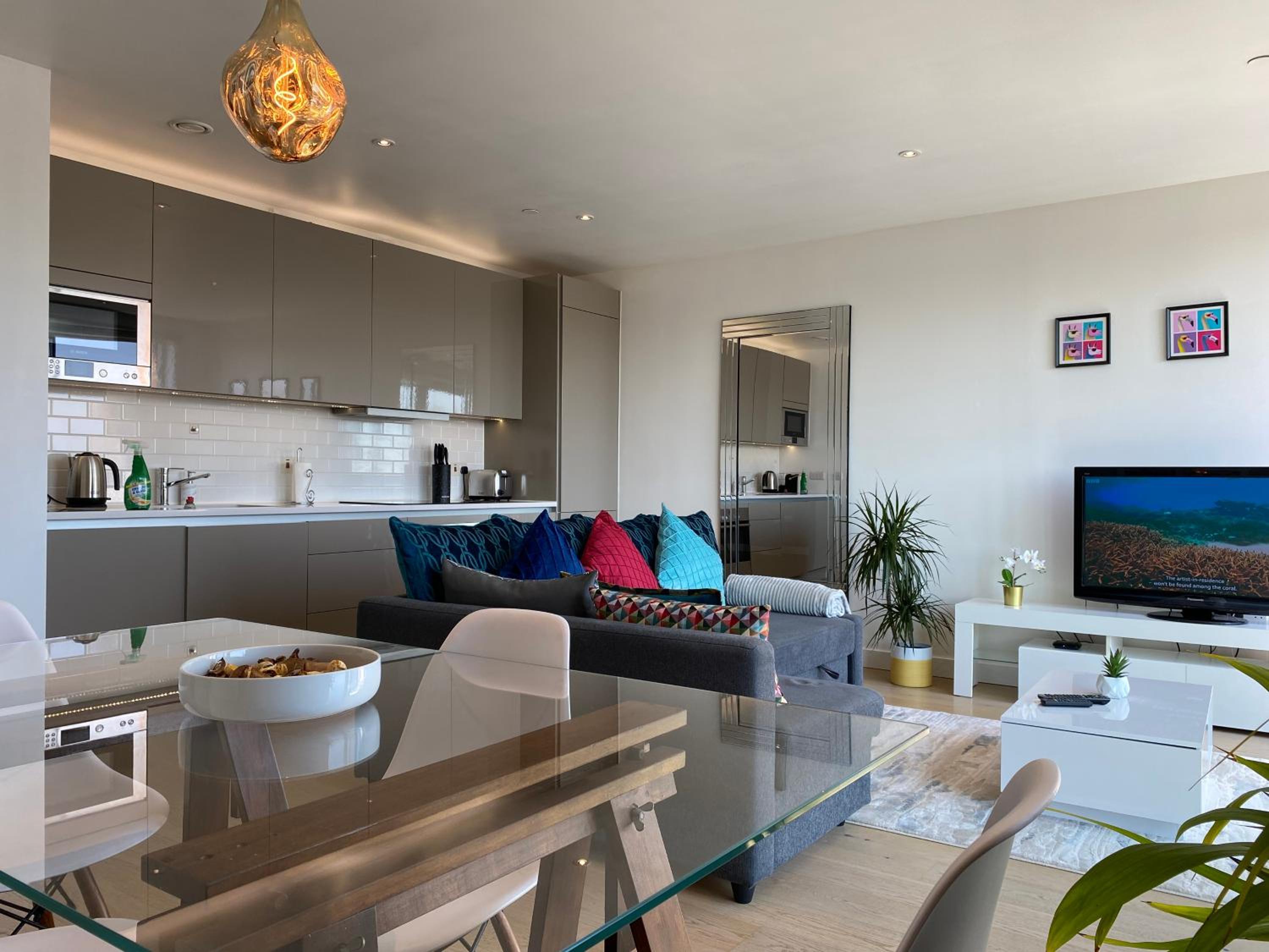 7th floor apartment