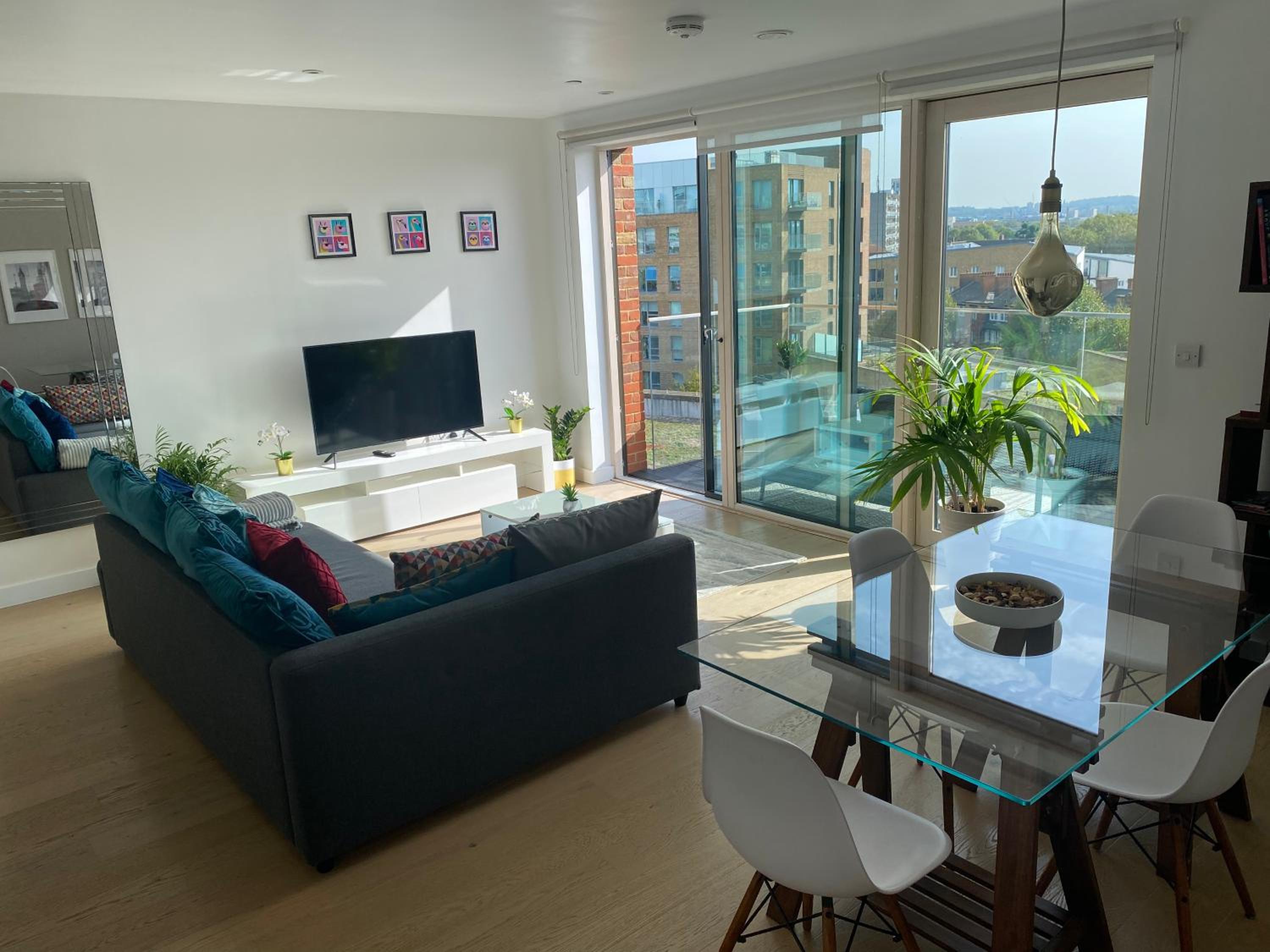 7th floor apartment