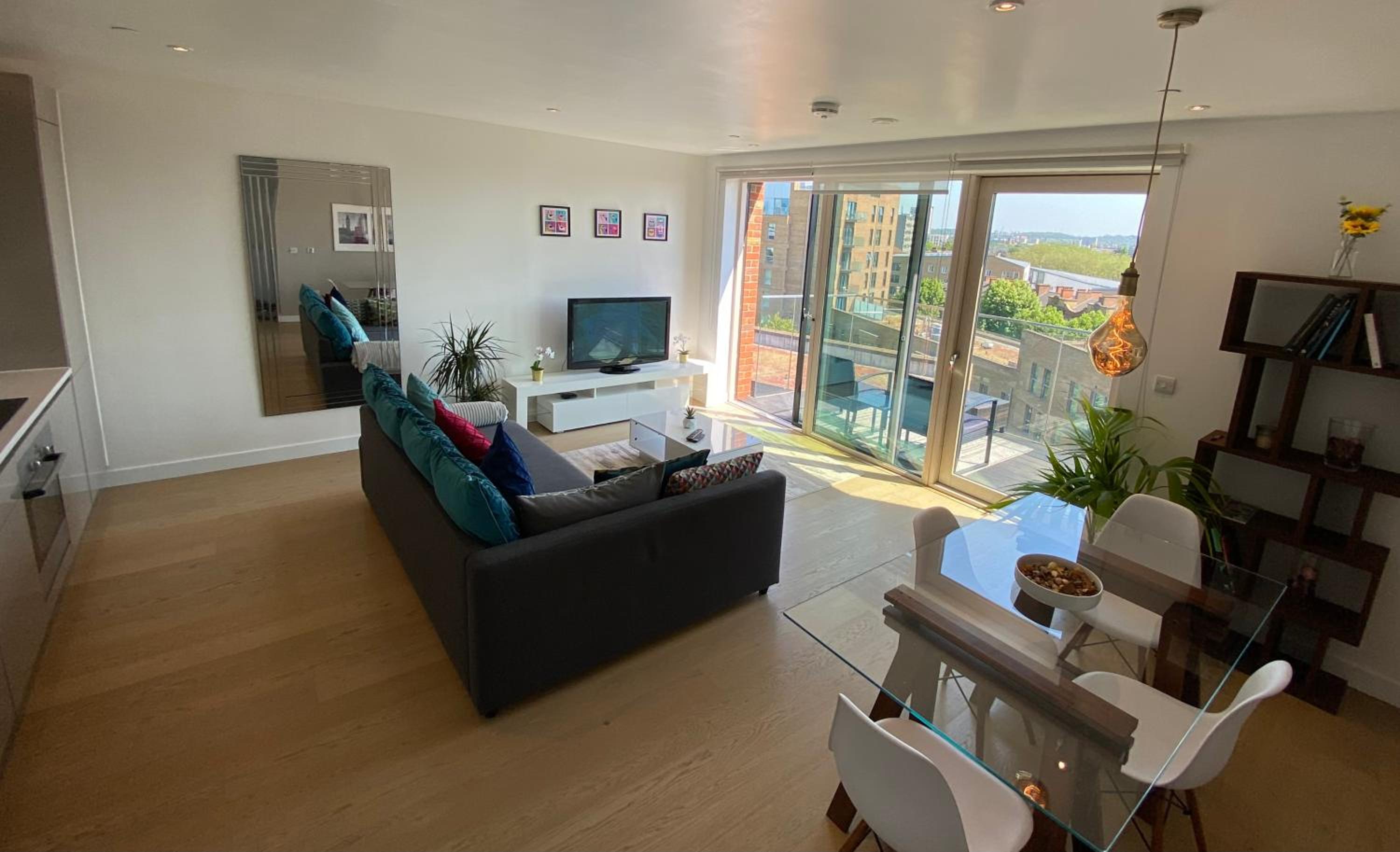 7th floor apartment