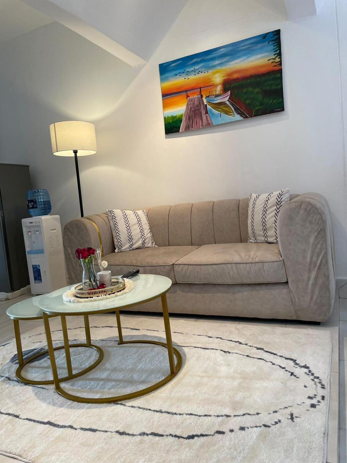 Slique Apartment