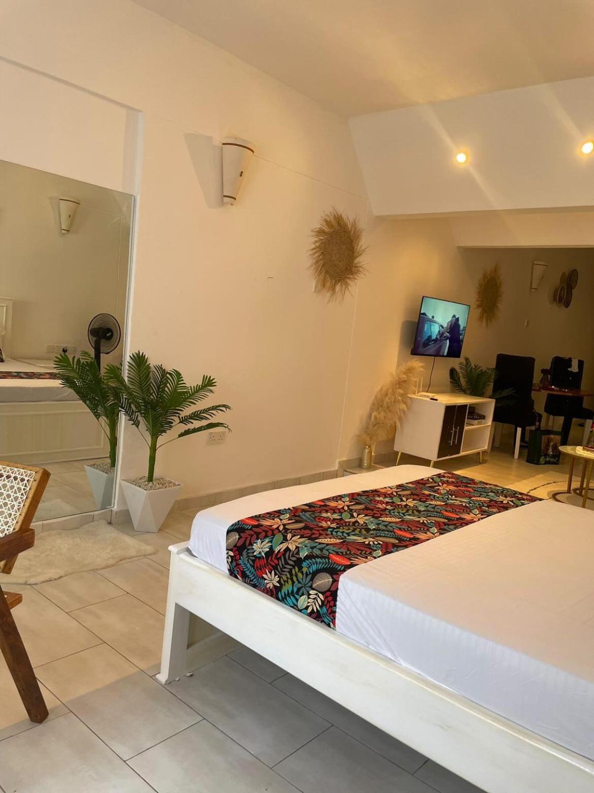 Slique Apartment