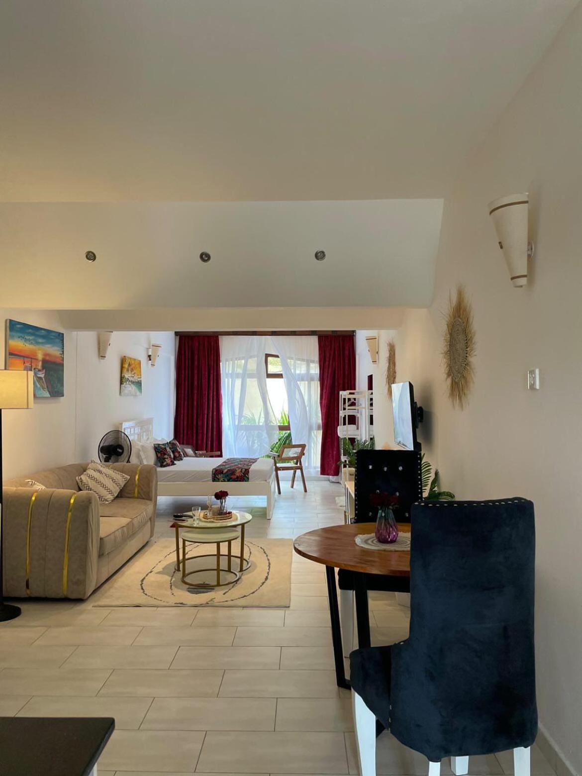 Slique Apartment